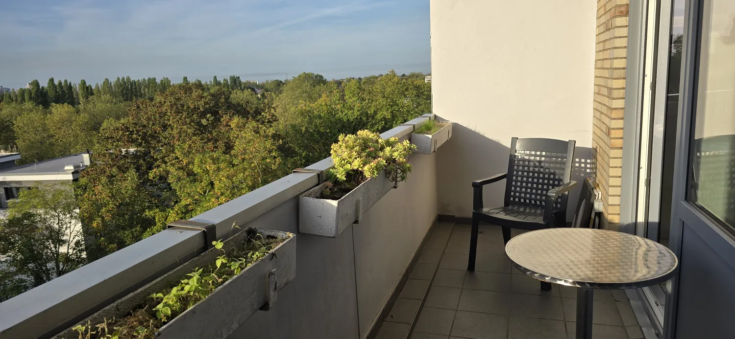 3 room apartment with 73 m² in Düsseldorf – Photo 2