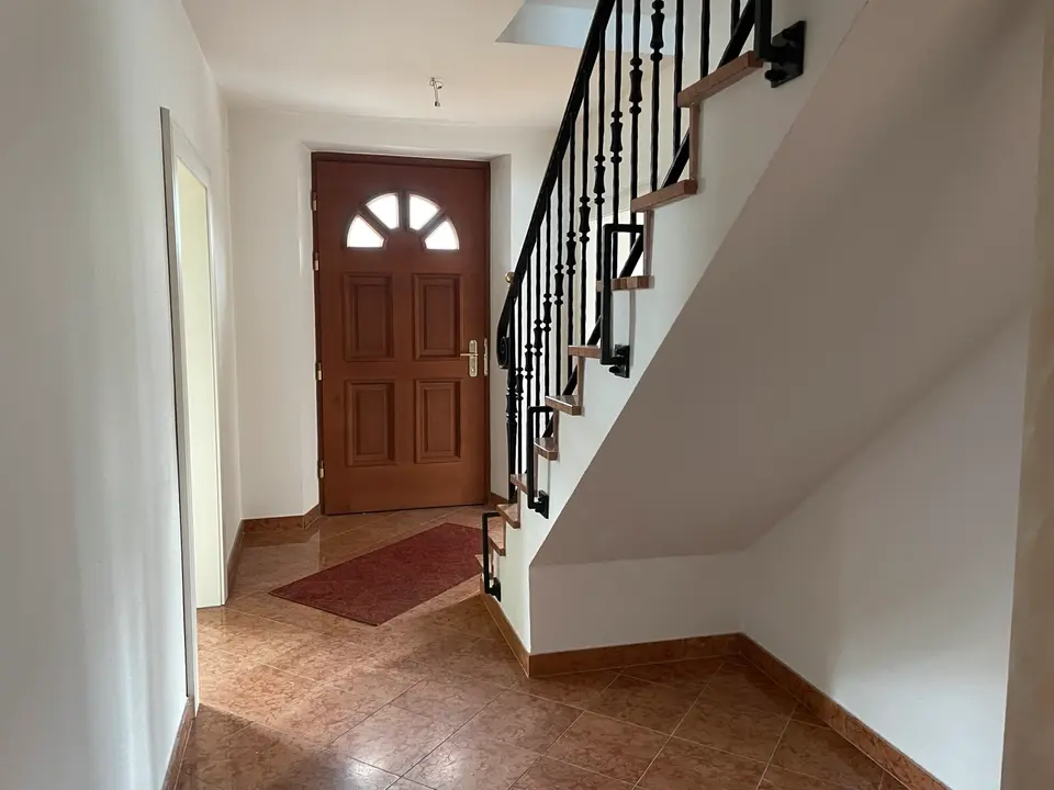 10 Zimmer Haus mit 198 m² in Deggendorf – Bild 7