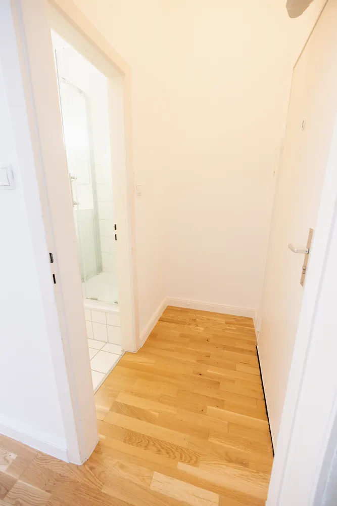 1 Zimmer Wohnung mit 20 m² in Frankfurt am Main – Bild 8