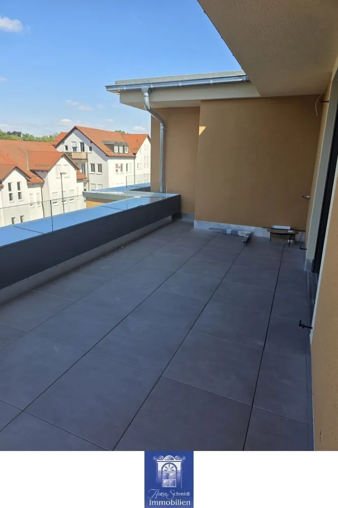 4 Zimmer Wohnung mit 104 m² in Dresden – Bild 2