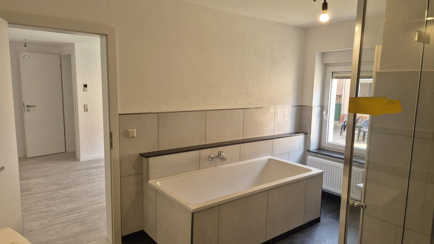2 room apartment with 95 m² in Eilenburg – Photo 2