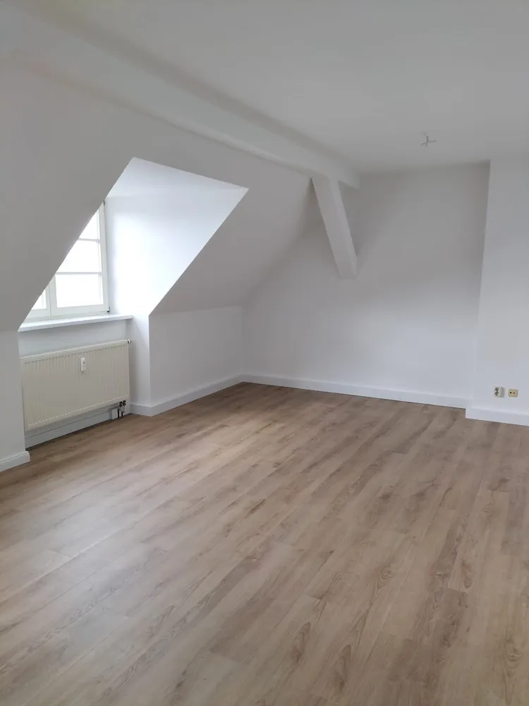 2 Zimmer Wohnung mit 63 m² in Halle (Saale) – Bild 2