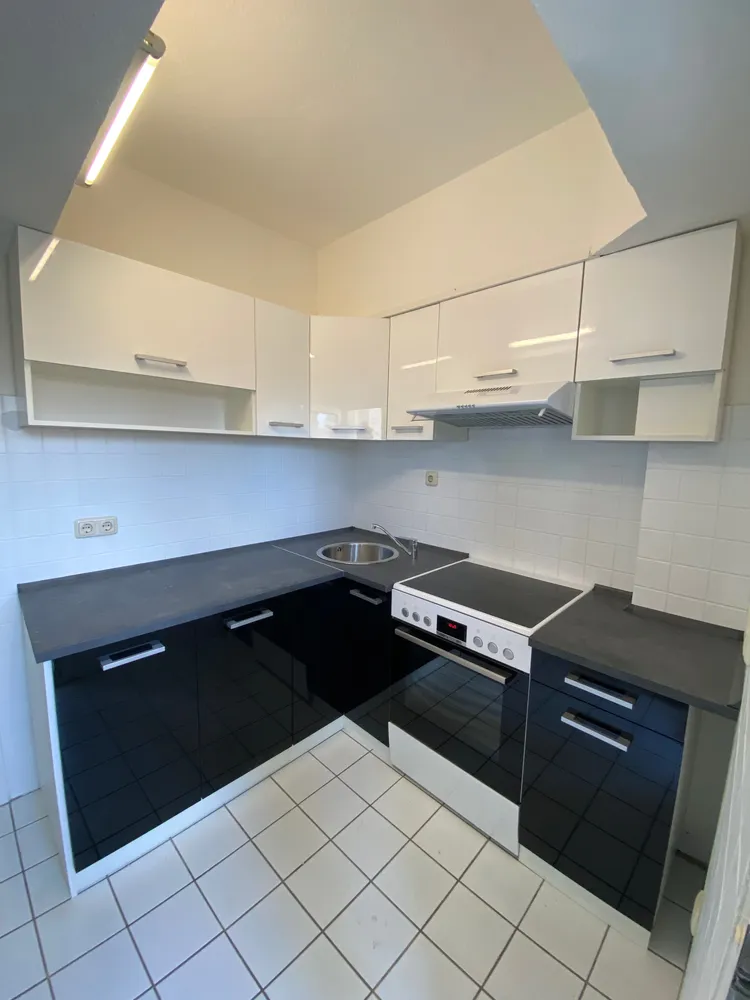 4 Zimmer Wohnung mit 90 m² in Essen – Bild 2