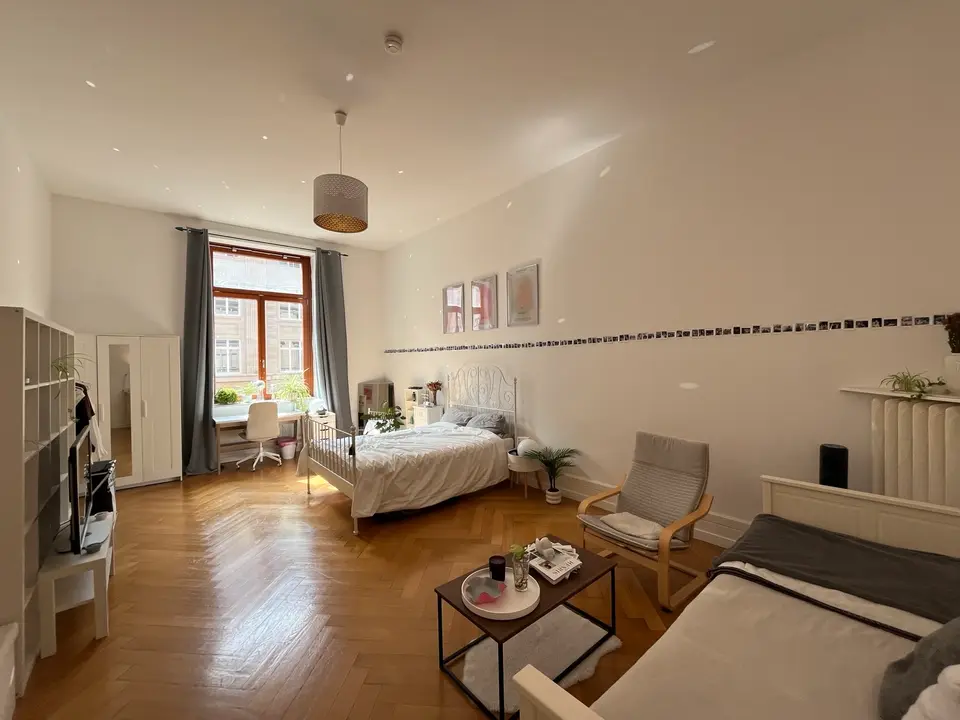 WG-Zimmer mit 35 m² in Frankfurt am Main – Bild 2