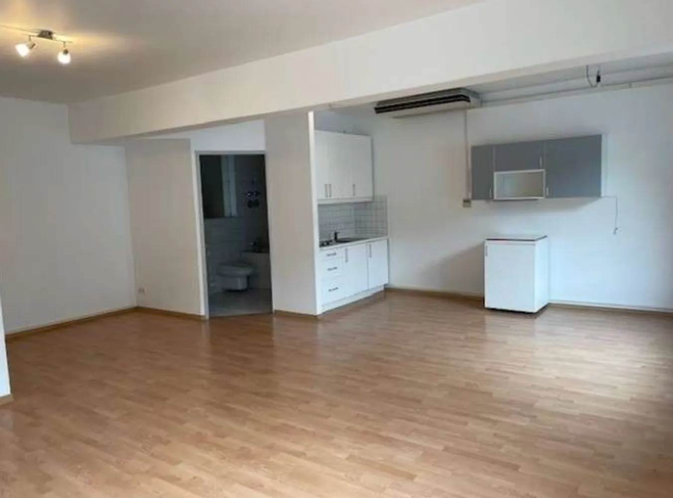 3 room apartment with 110 m² in Düsseldorf – Photo 2