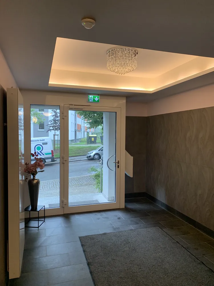 5 Zimmer Wohnung mit 167 m² in Chemnitz – Bild 2