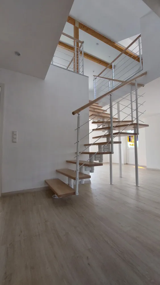 4 Zimmer Wohnung mit 187 m² in Mülheim an der Ruhr – Bild 1