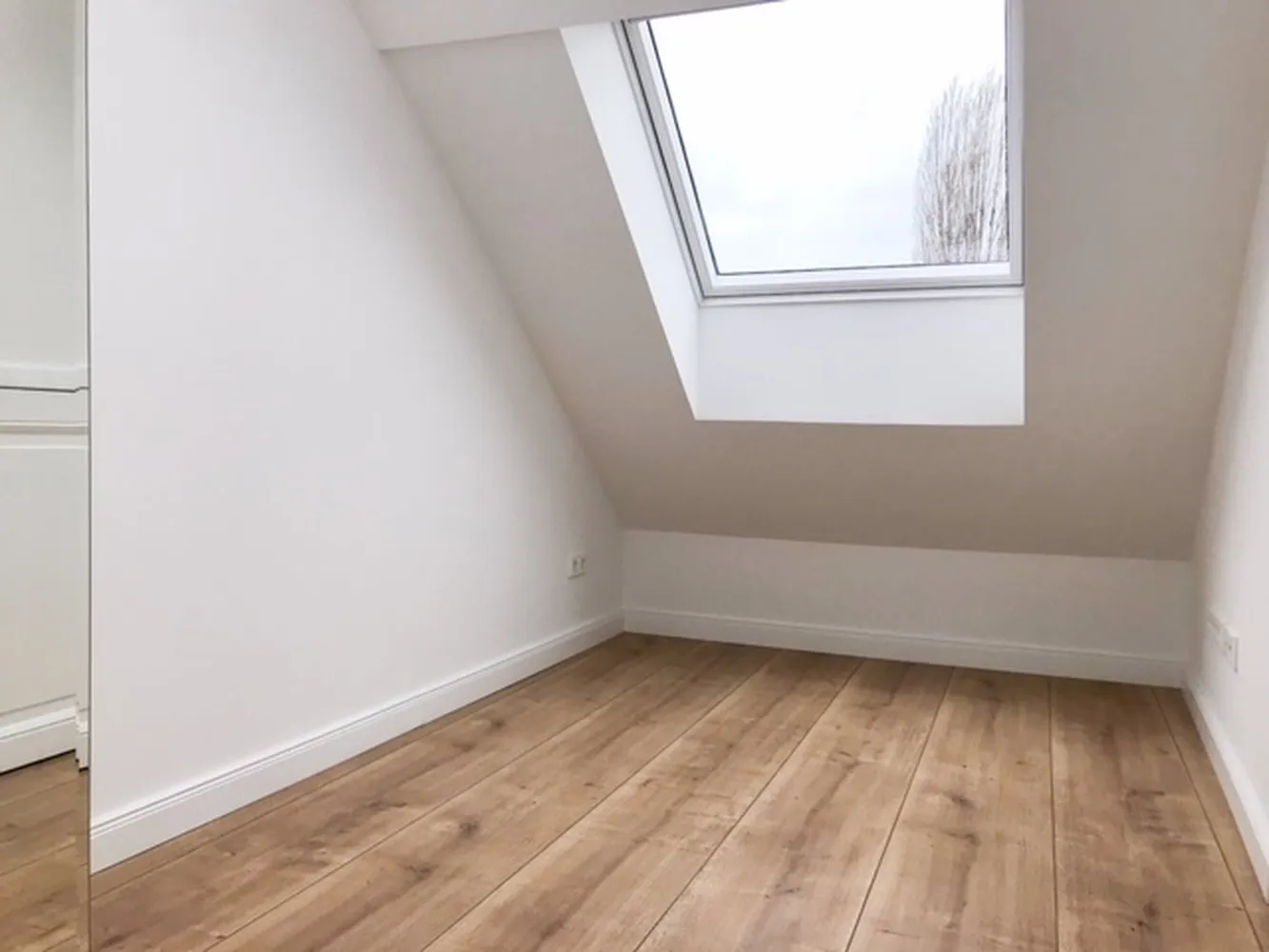 5 Zimmer Wohnung mit 181 m² in Berlin – Bild 3