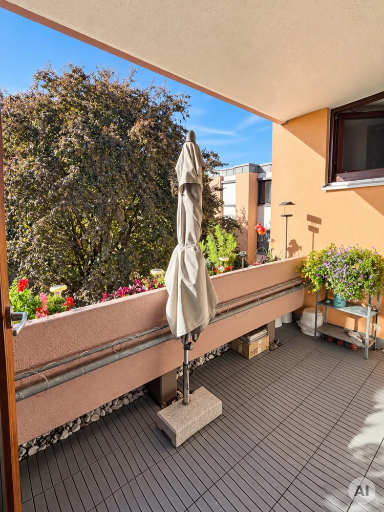 3 Zimmer Wohnung mit 95 m² in Nürnberg – Bild 2