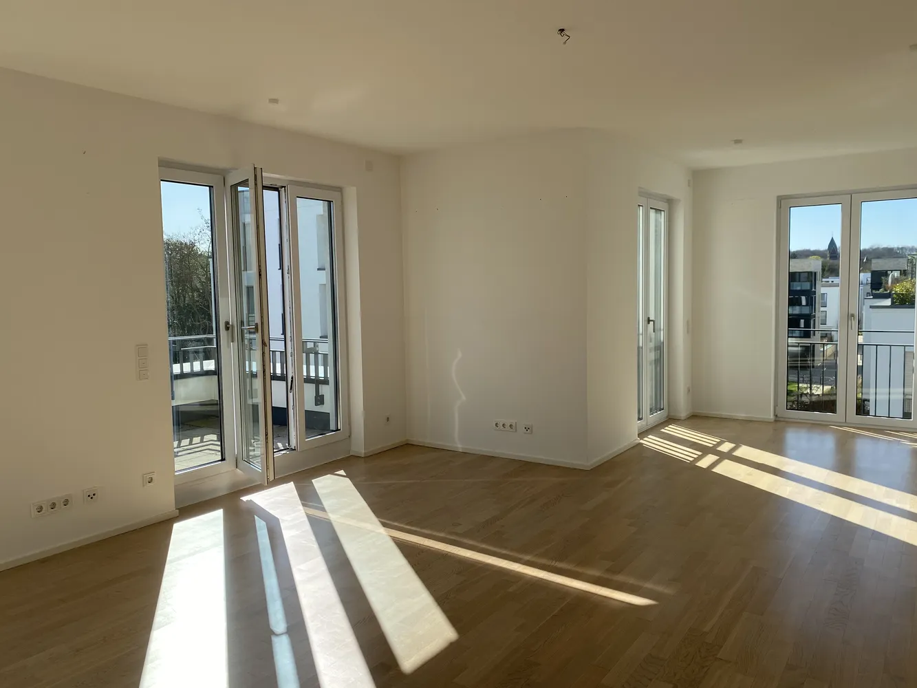 2 Zimmer Wohnung mit 71 m² in Köln – Bild 2
