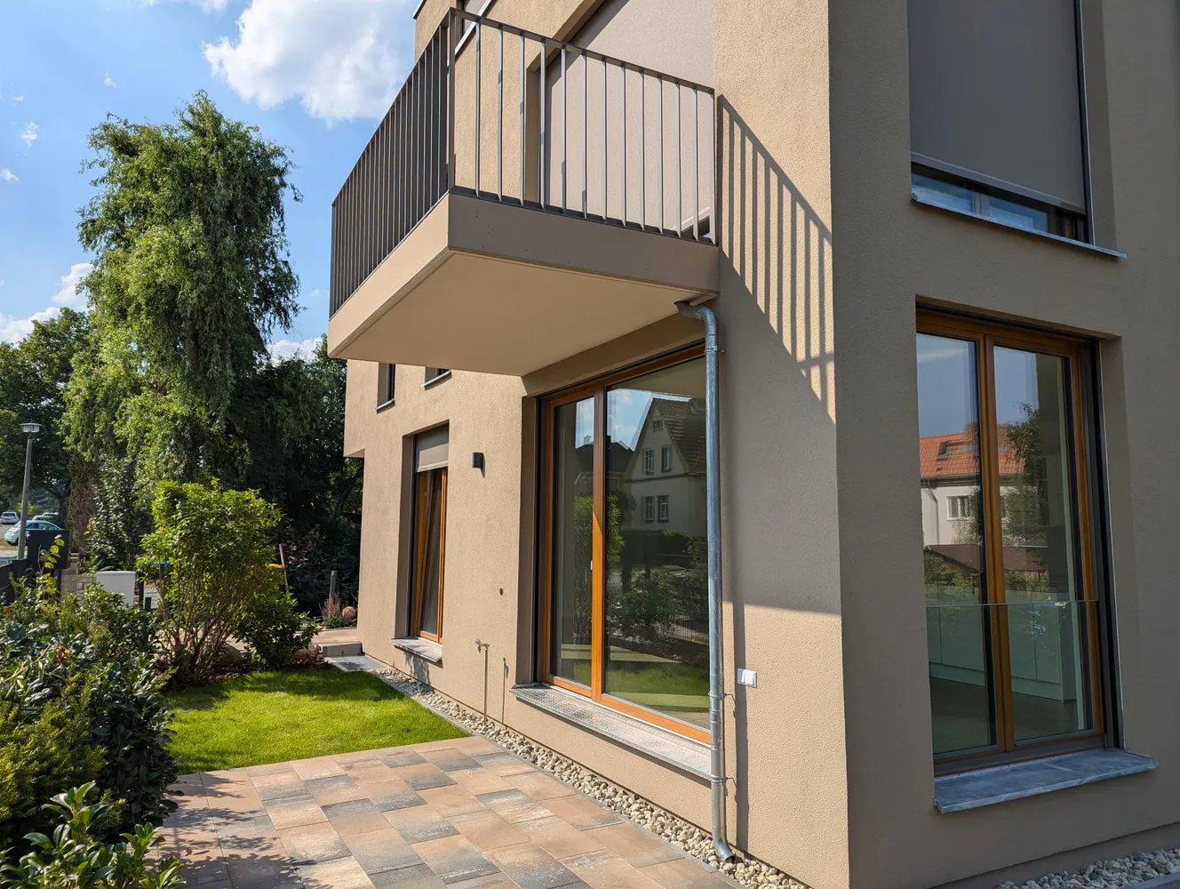 4 Zimmer Wohnung mit 126 m² in Berlin – Bild 1