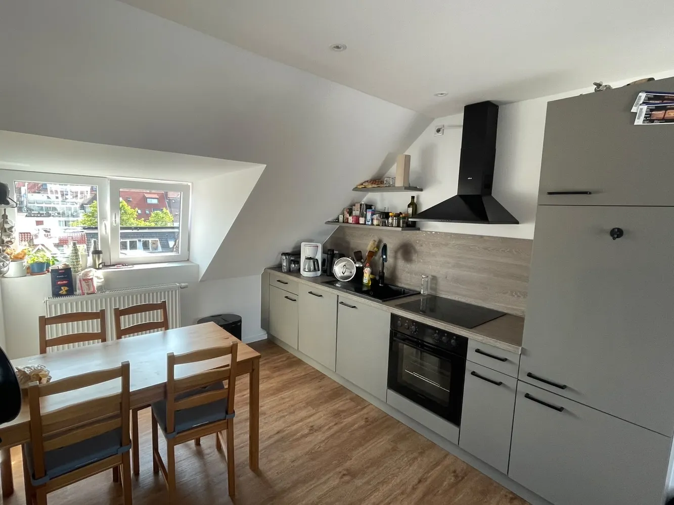 2 Zimmer Wohnung mit 55 m² in Hannover – Bild 2