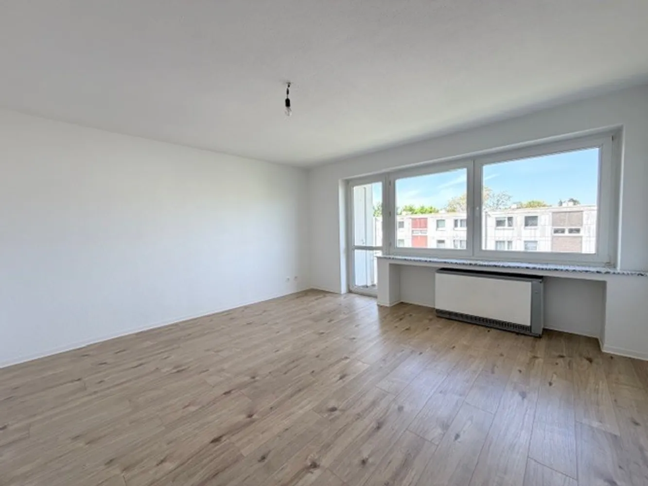 3 Zimmer Wohnung mit 77 m² in Duisburg – Bild 1