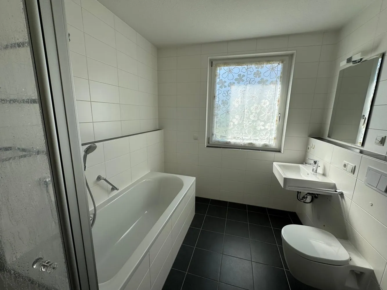 2 room apartment with 61 m² in Augsburg – Photo 2