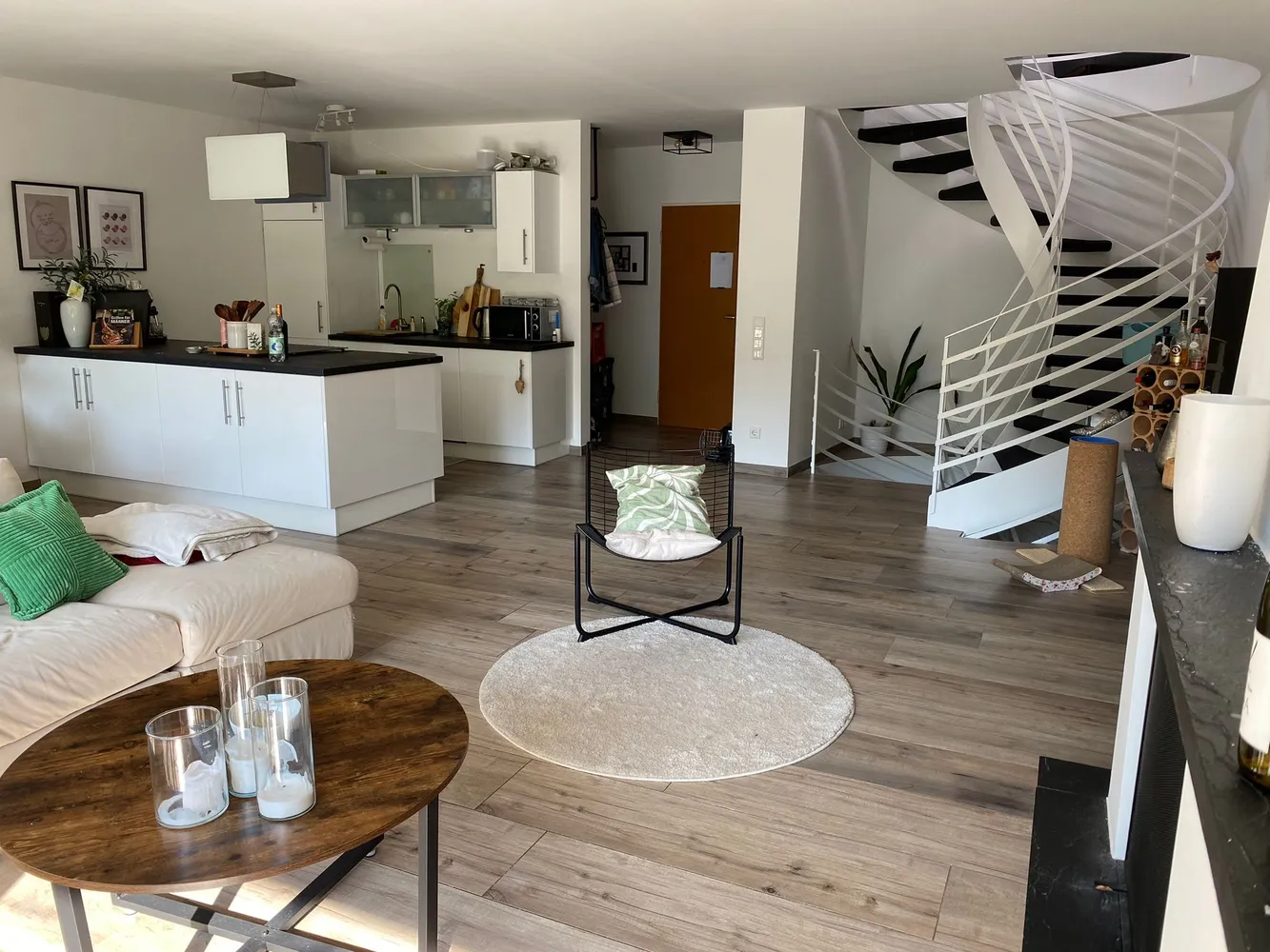4 Zimmer Wohnung mit 165 m² in Ratingen – Bild 3