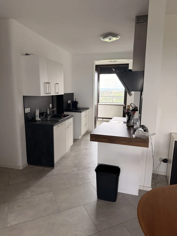 3 Zimmer Wohnung mit 90 m² in Frankfurt am Main – Bild 4
