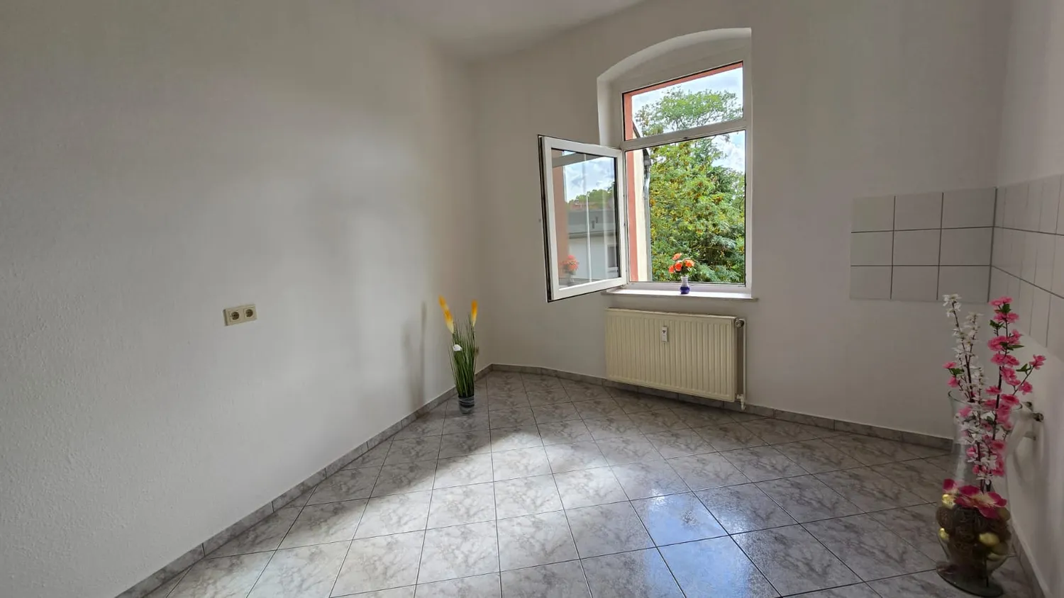 3 Zimmer Wohnung mit 98 m² in Naumburg (Saale) – Bild 6