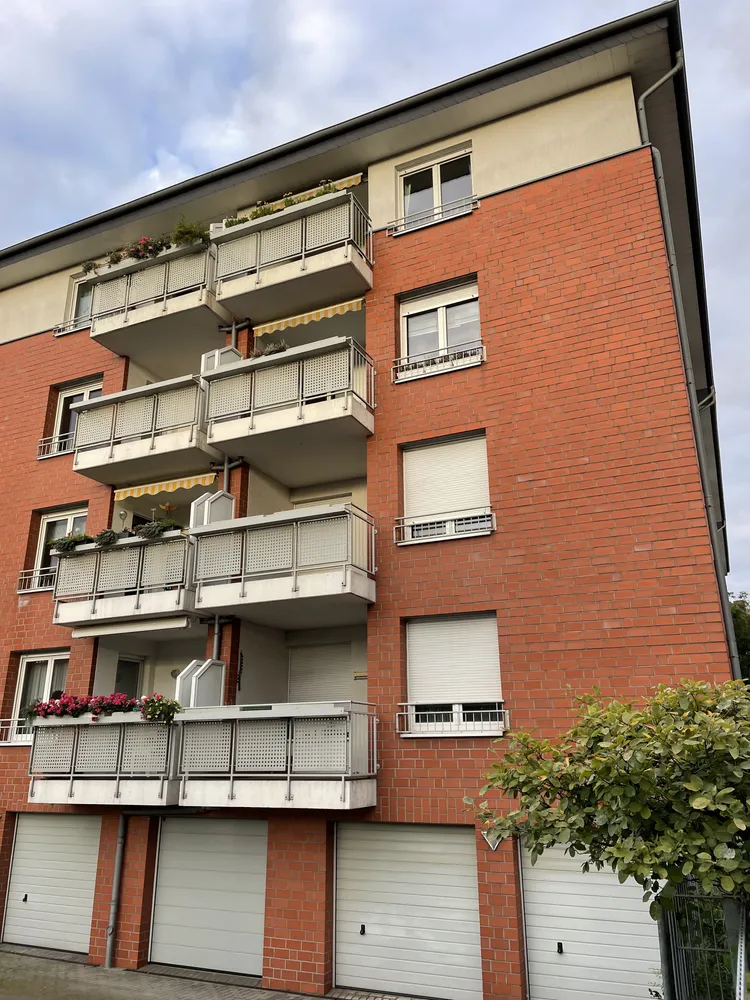 2 room apartment with 66 m² in Duisburg – Photo 4