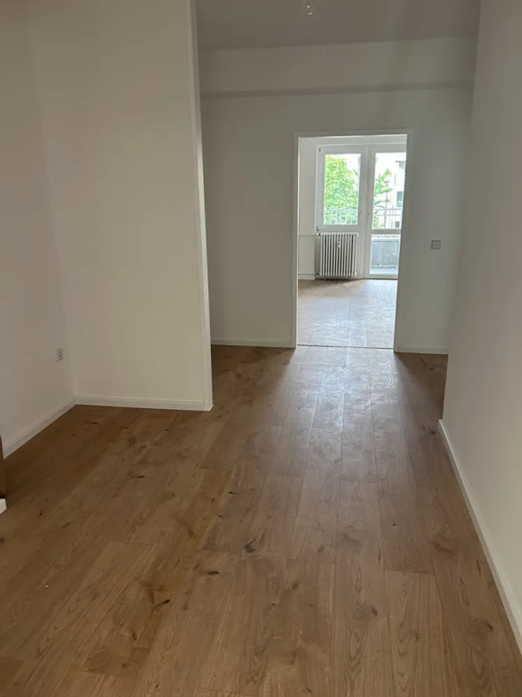 2 room apartment with 85 m² in Berlin – Photo 4