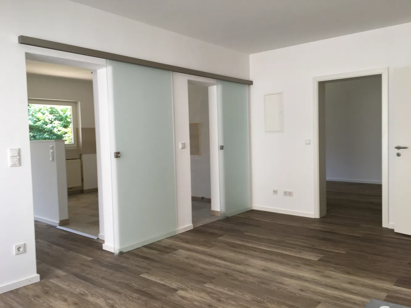 3 Zimmer Wohnung mit 99 m² in Mannheim – Bild 2