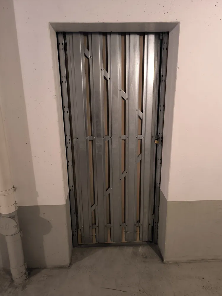 1 room apartment with 30 m² in Augsburg – Photo 4