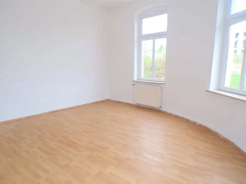 4 Zimmer Wohnung mit 117 m² in Werdau – Bild 3