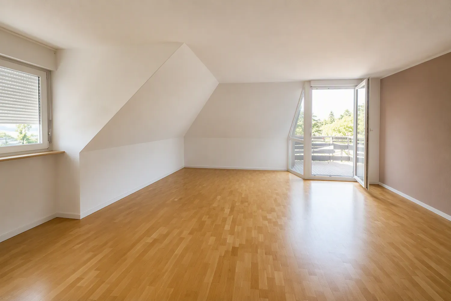 2 Zimmer Wohnung mit 75 m² in Dresden – Bild 4