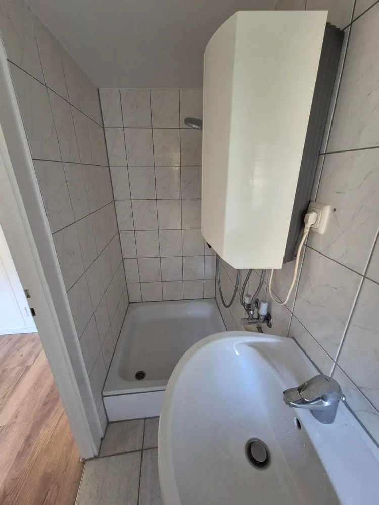 2 Zimmer Wohnung mit 33 m² in Wiesbaden – Bild 9
