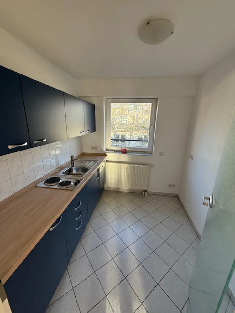 1 room apartment with 99 m² in Frankfurt am Main – Photo 9