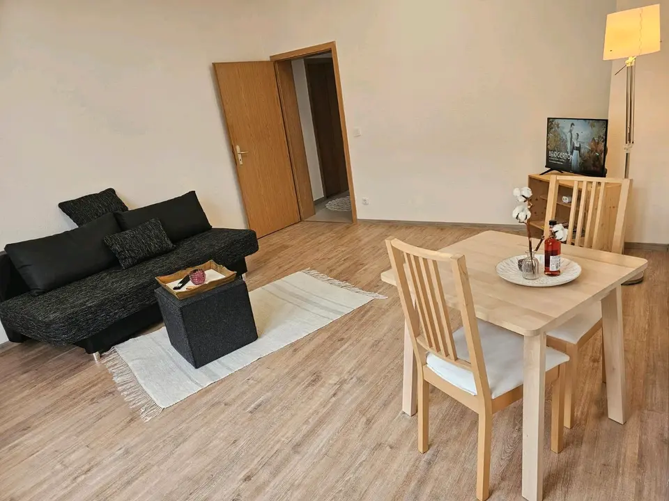 2 Zimmer Wohnung mit 60 m² in Plauen – Bild 2