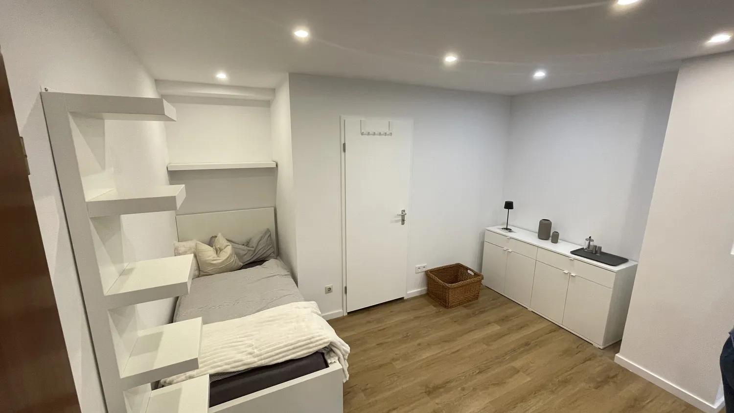 1 Zimmer Wohnung mit 30 m² in Stuttgart – Bild 1