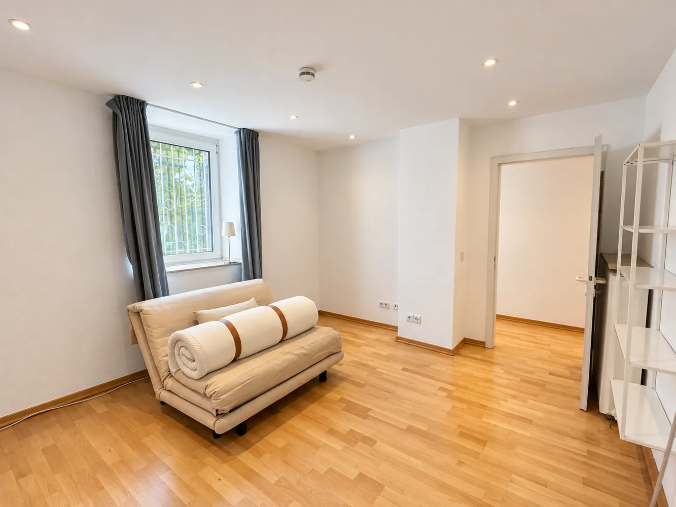 2 Zimmer Wohnung mit 70 m² in Düsseldorf – Bild 10
