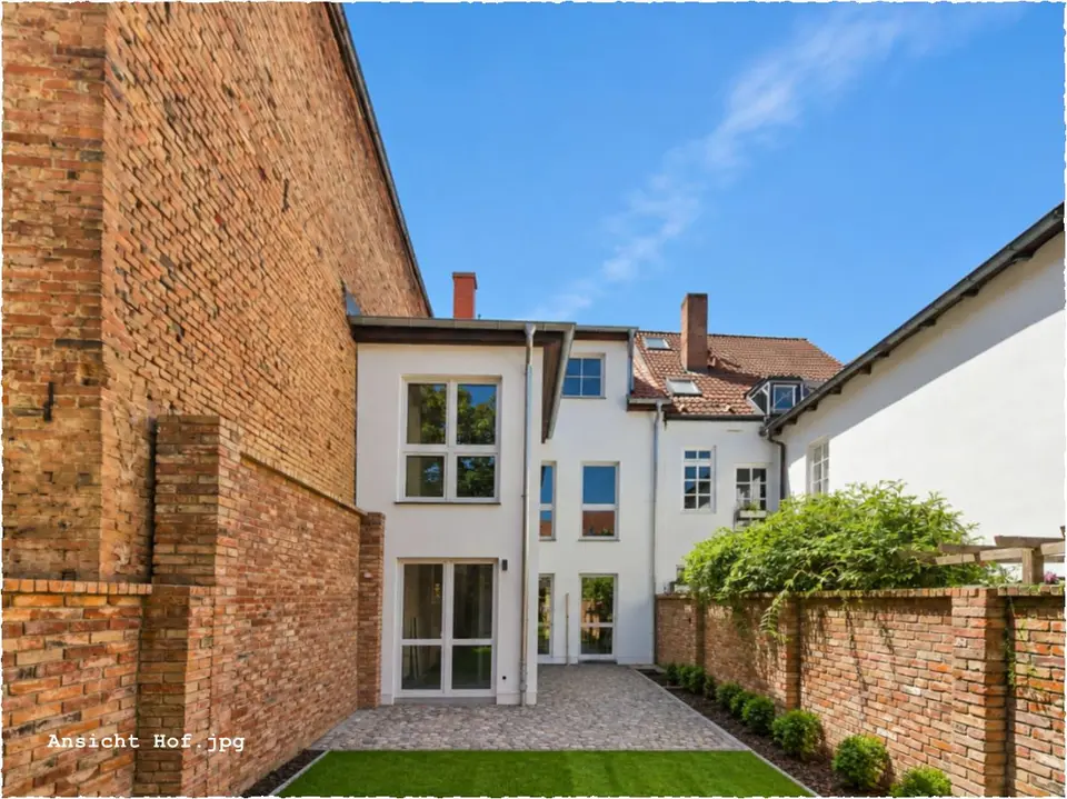 5 Zimmer Haus mit 140 m² in Rostock – Bild 1