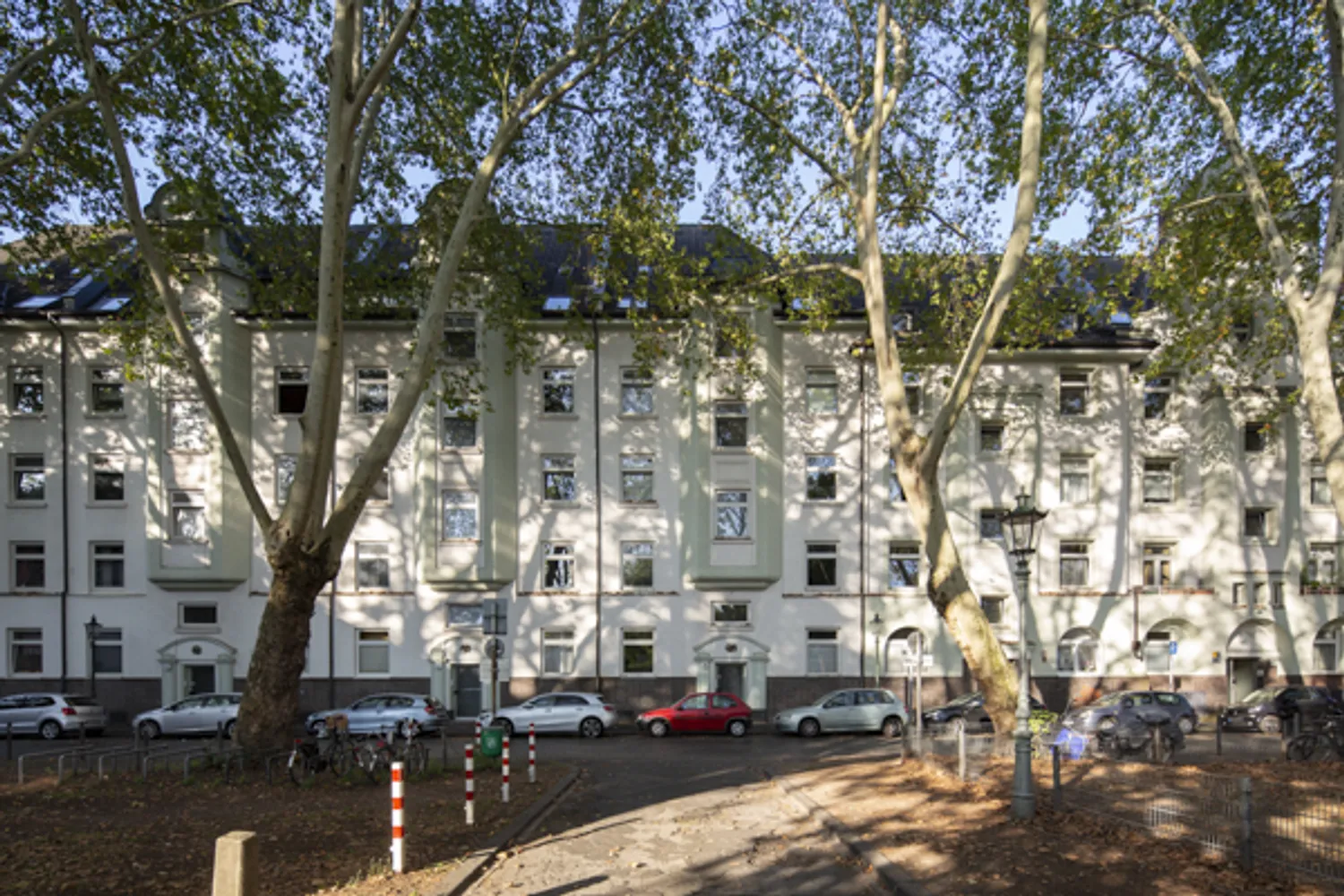 2 Zimmer Wohnung mit 44 m² in Düsseldorf – Bild 1