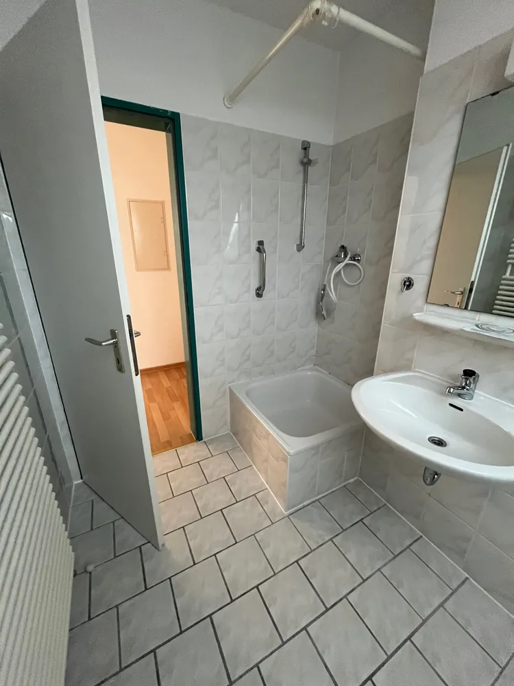 2 Zimmer Wohnung mit 43 m² in Freiberg – Bild 6