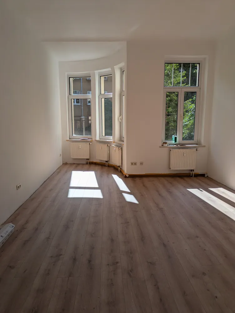 3 room apartment with 97 m² in Halle (Saale) – Photo 8