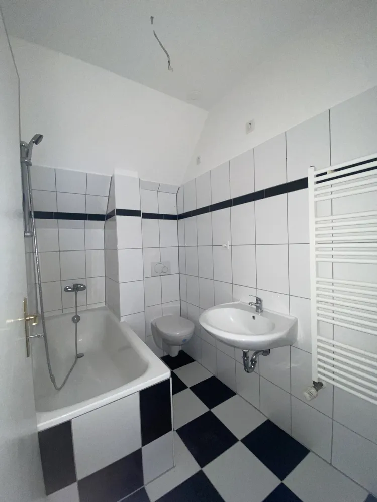 4 Zimmer Wohnung mit 85 m² in Frankfurt am Main – Bild 5