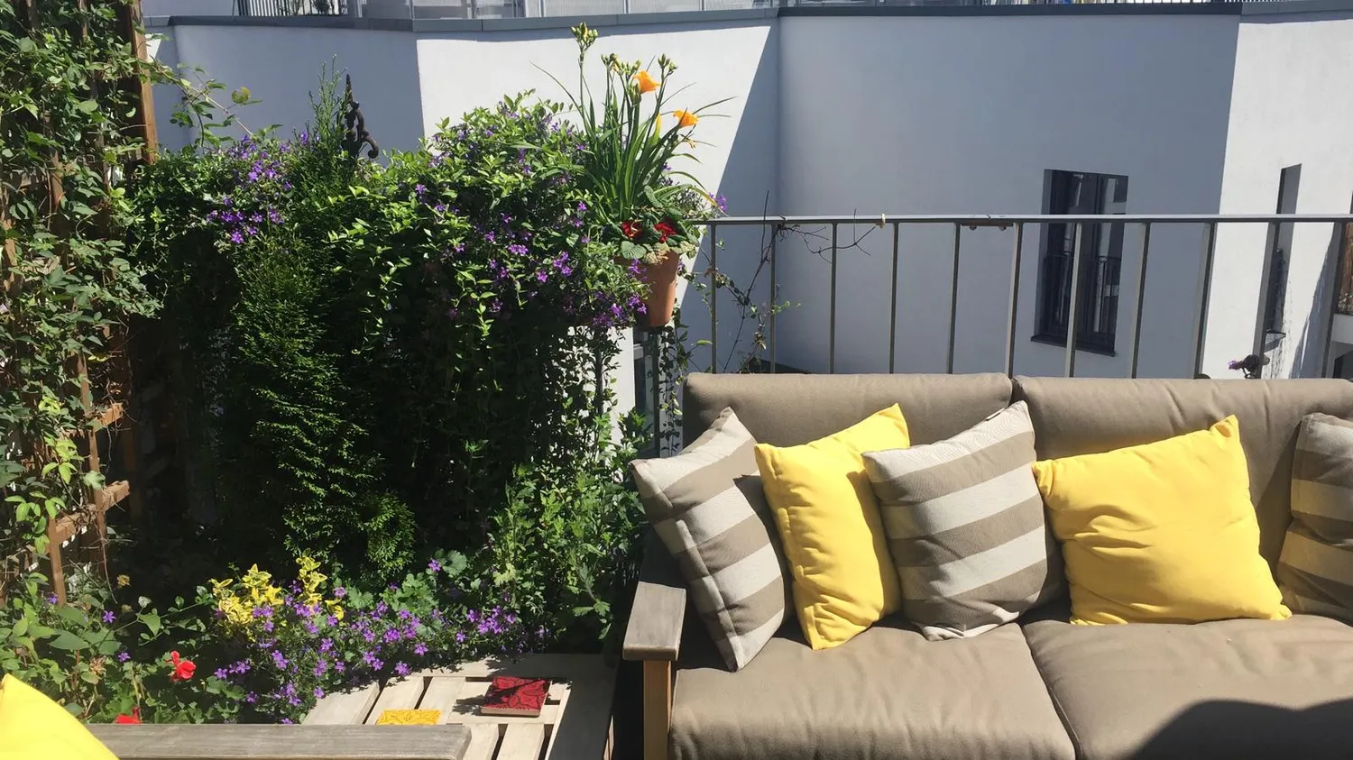 4 Zimmer Wohnung mit 200 m² in Frankfurt am Main – Bild 9