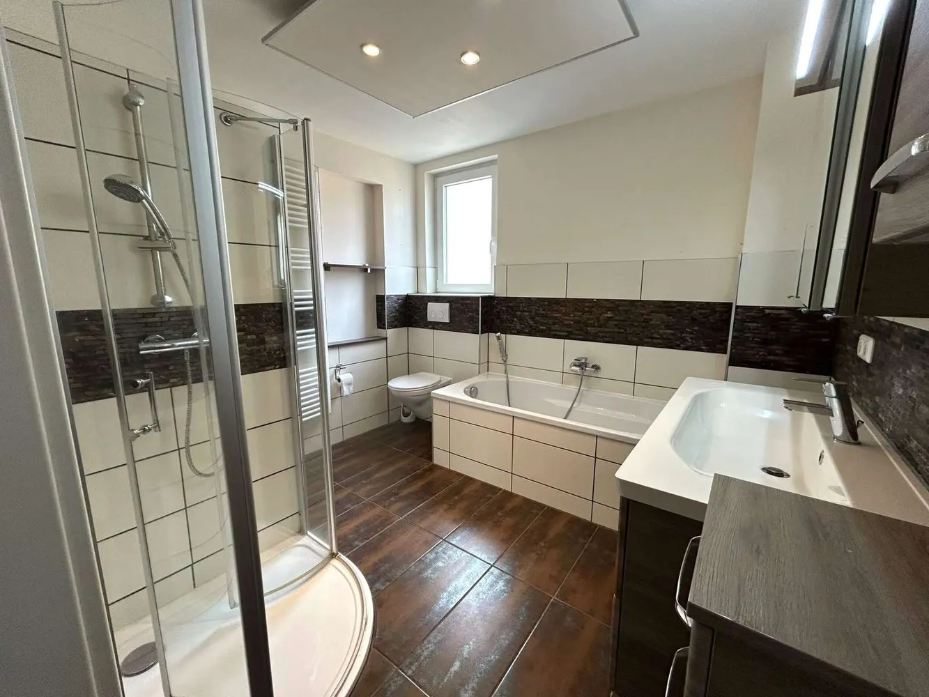 4 Zimmer Wohnung mit 95 m² in Cuxhaven – Bild 11