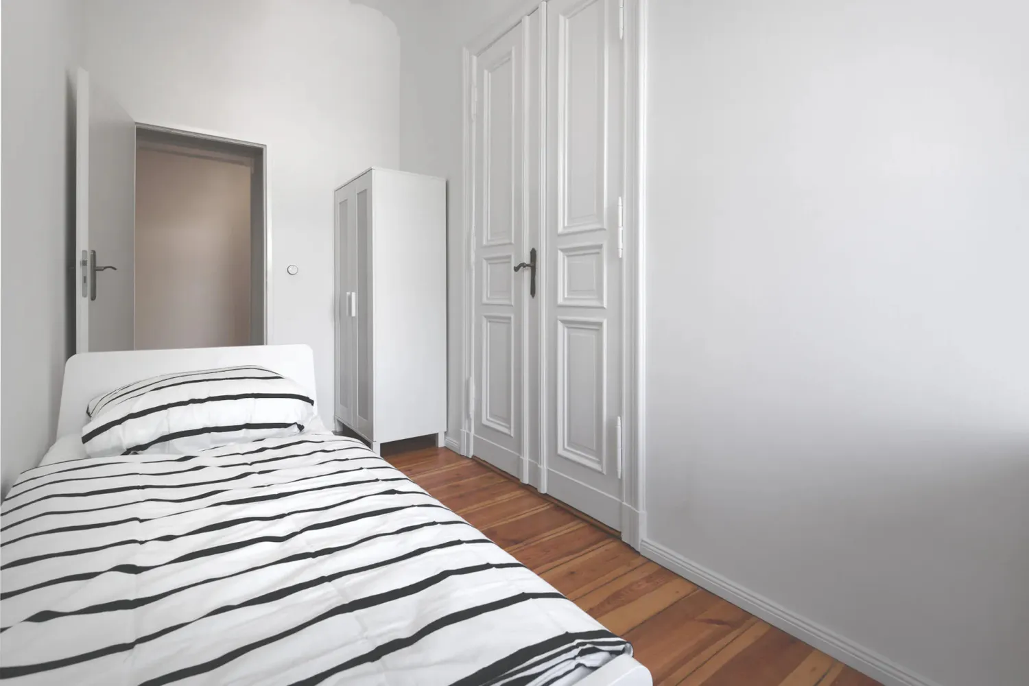 Shared room with 9 m² in Berlin – Photo 8