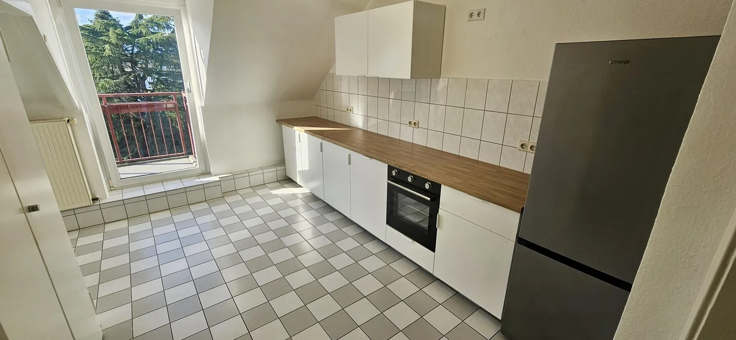 3 Zimmer Wohnung mit 73 m² in Düsseldorf – Bild 2