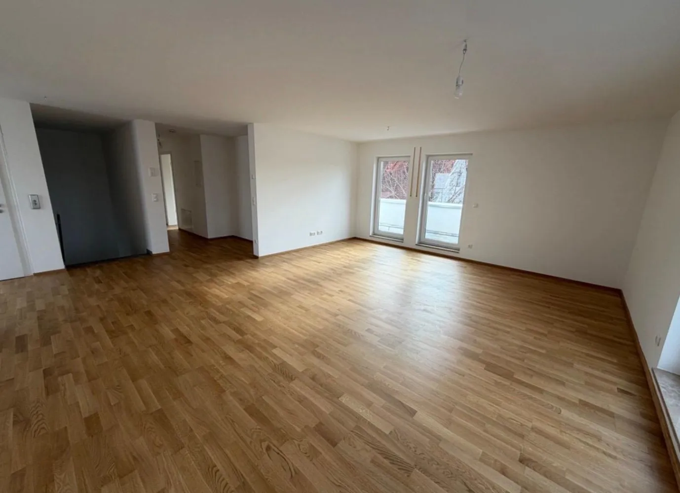 3 Zimmer Wohnung mit 125 m² in München – Bild 2