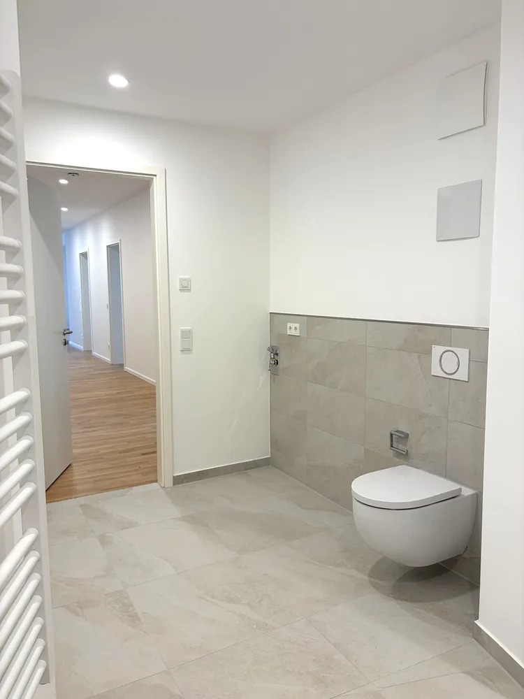 5 Zimmer Wohnung mit 130 m² in München – Bild 7