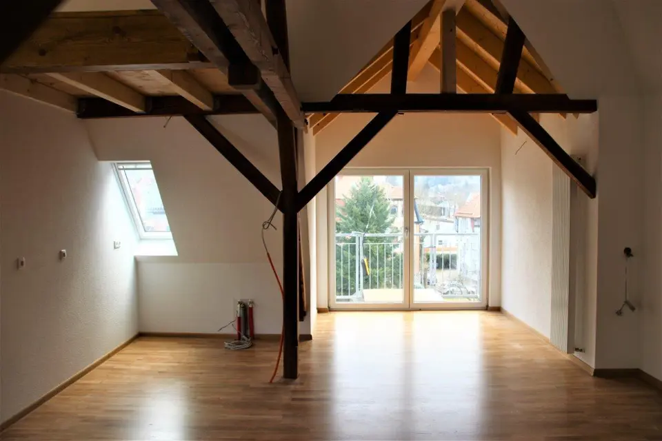 4 Zimmer Wohnung mit 130 m² in Meiningen – Bild 4