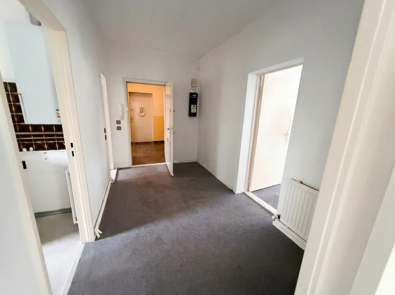 2 Zimmer Wohnung mit 67 m² in Berlin – Bild 2