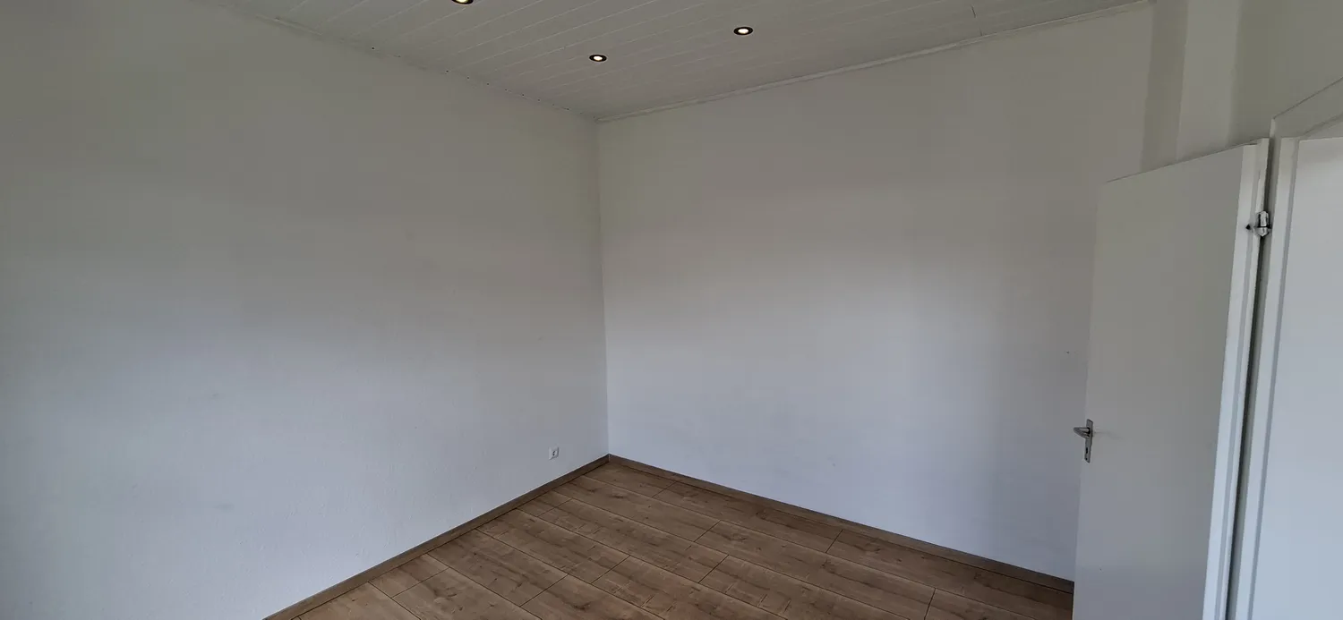 4 Zimmer Wohnung mit 100 m² in Duisburg – Bild 9