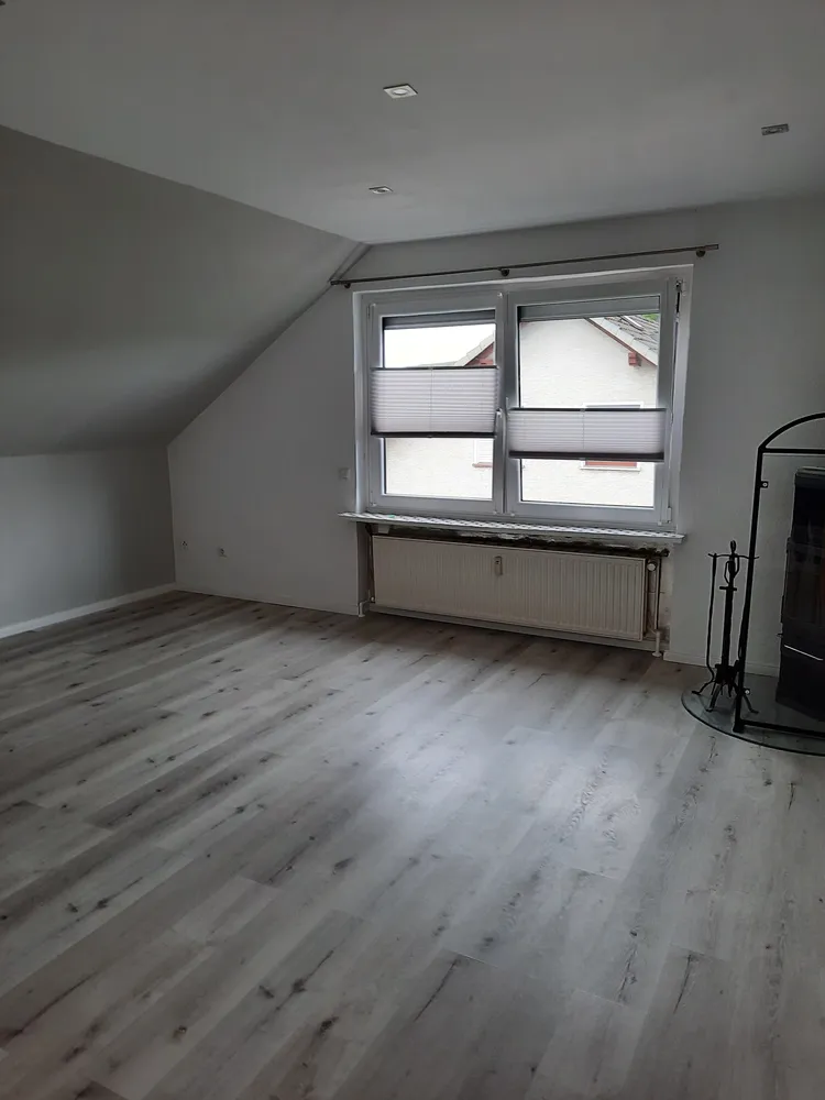 3 Zimmer Wohnung mit 75 m² in Hameln – Bild 1