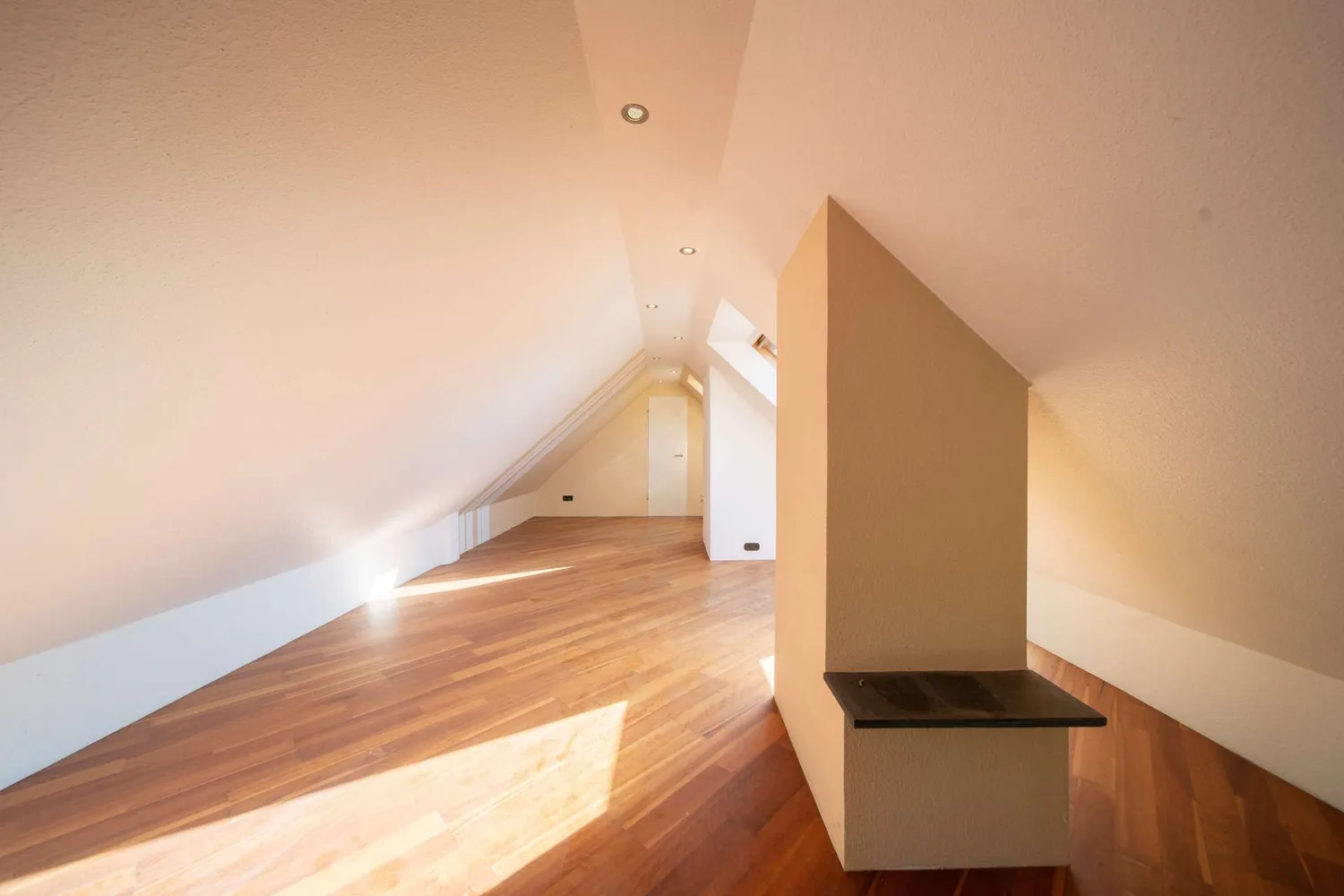 5 Zimmer Wohnung mit 146 m² in Bremen – Bild 7