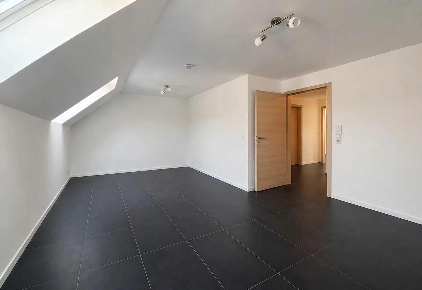 5 Zimmer Wohnung mit 140 m² in Heilbronn – Bild 9