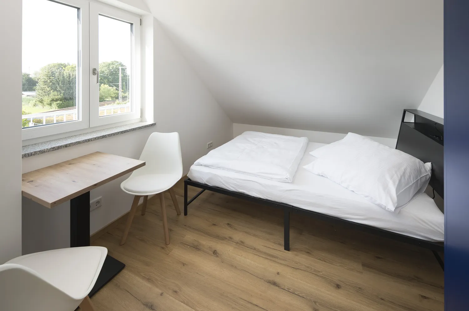 7 Zimmer Wohnung mit 135 m² in München – Bild 12